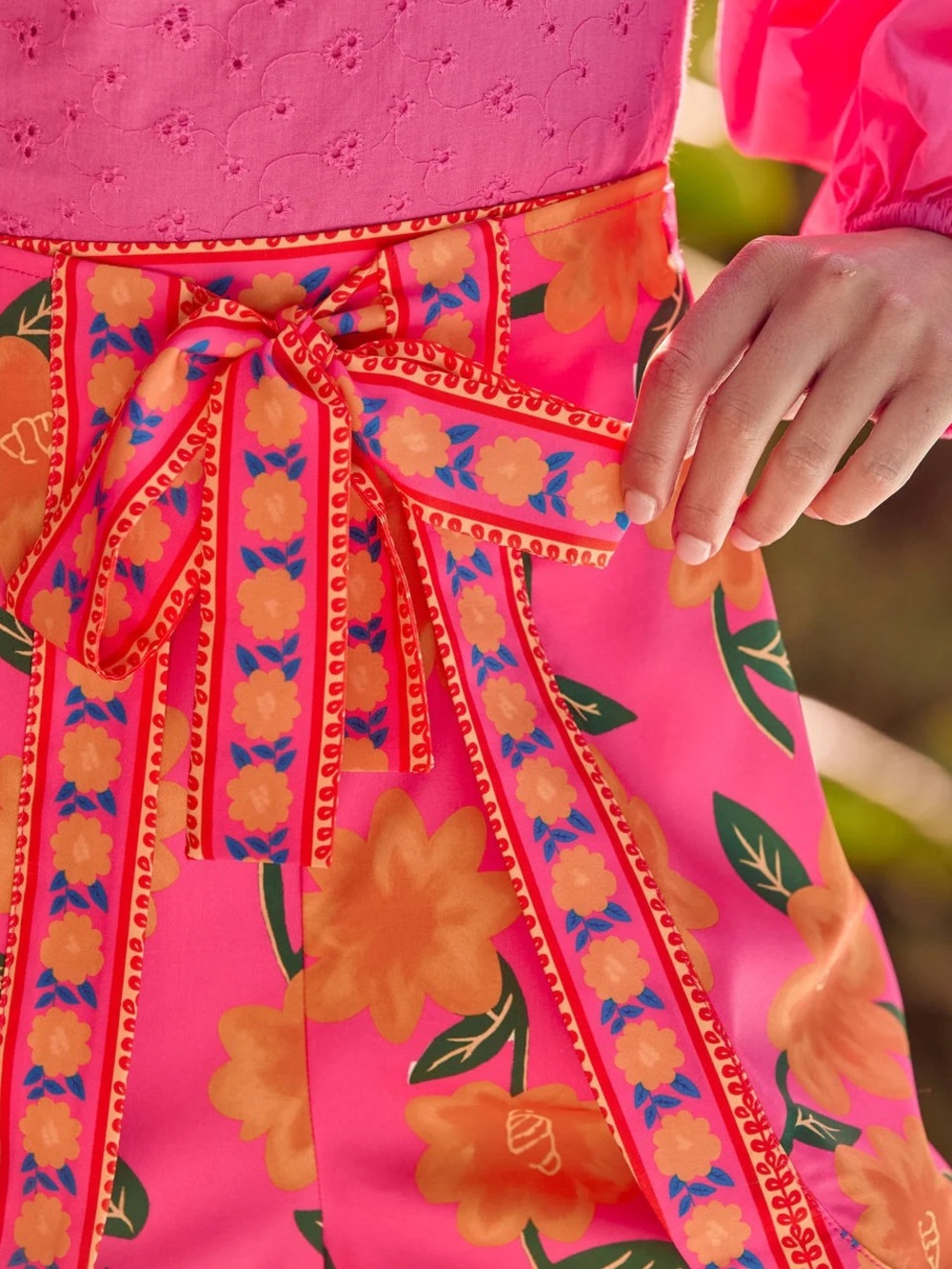Vici Pink Floral High-Waist Tie-Front Shorts - Picture 5 of 5